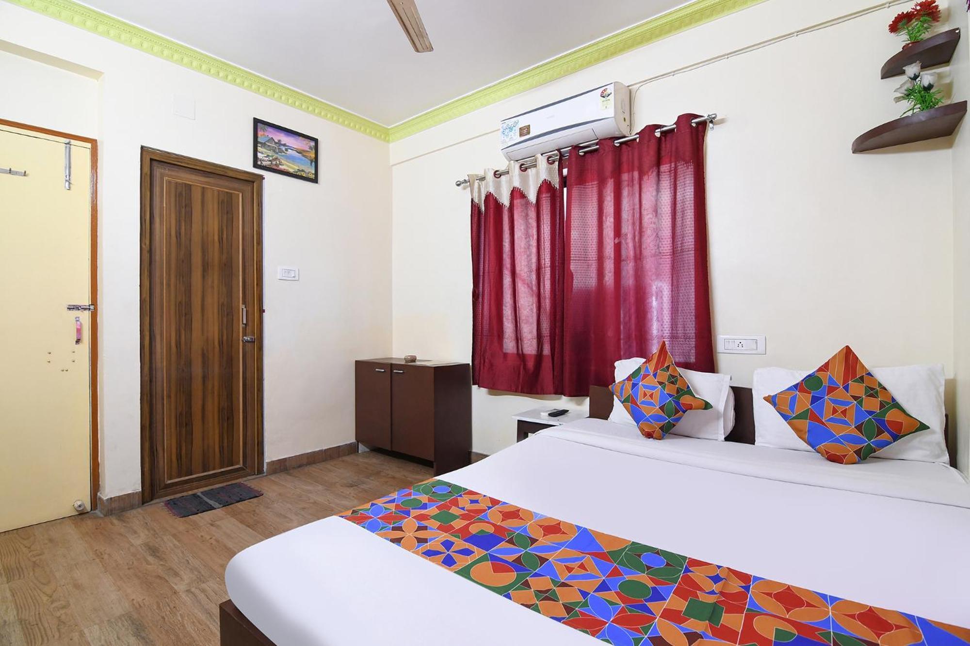 כלכותה Fabhotel Sunflower Inn מראה חיצוני תמונה